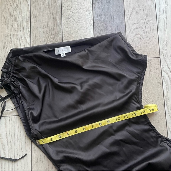 MARBLE Black Satin Top - Picture 5 of 5